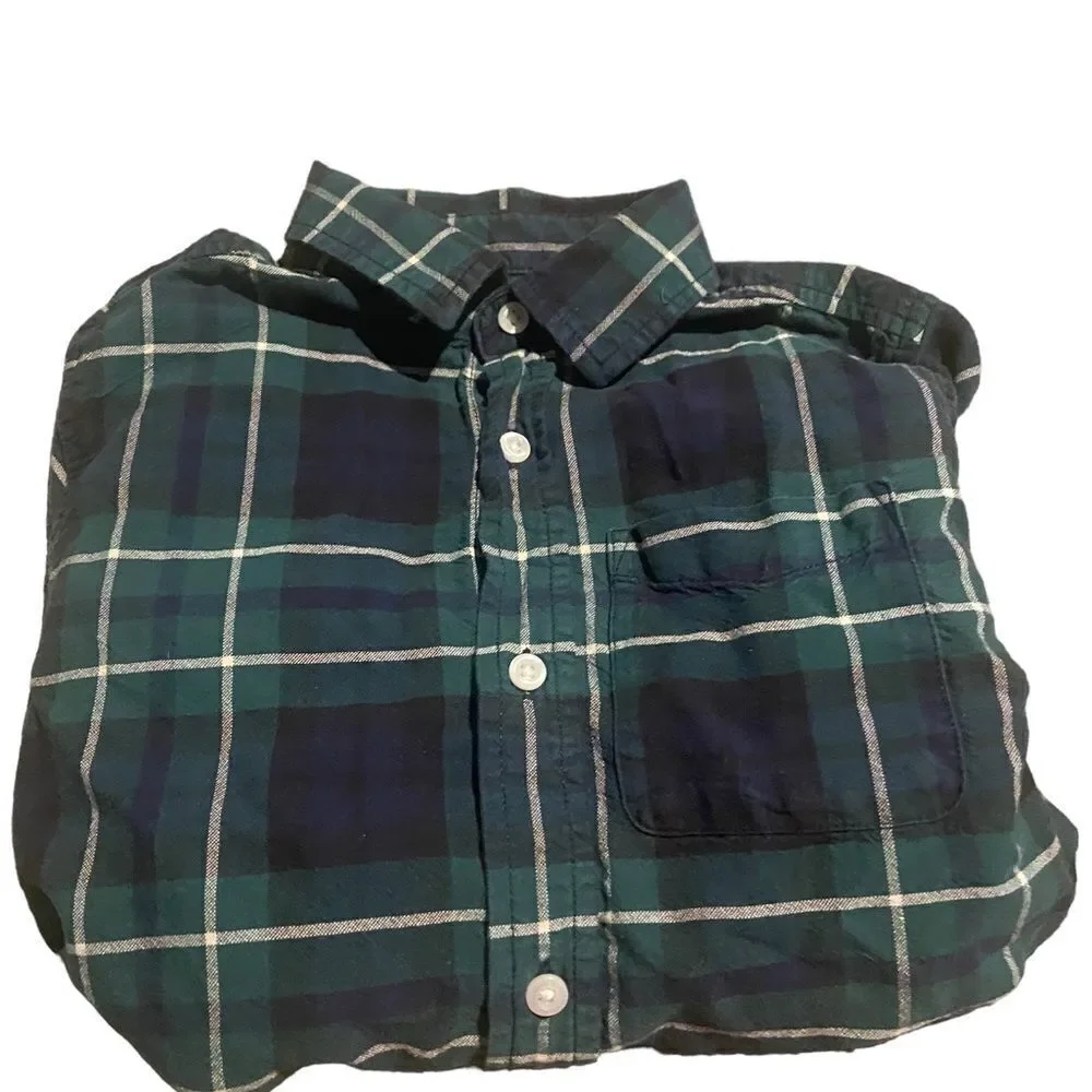The Childrens Place  size 10/12 plaid king sleeved button up shirt great look